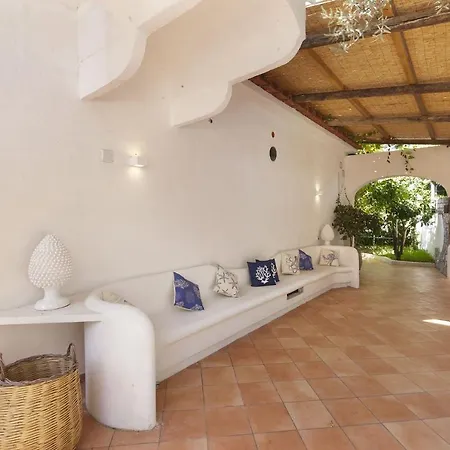 - Giove Villa Nerano